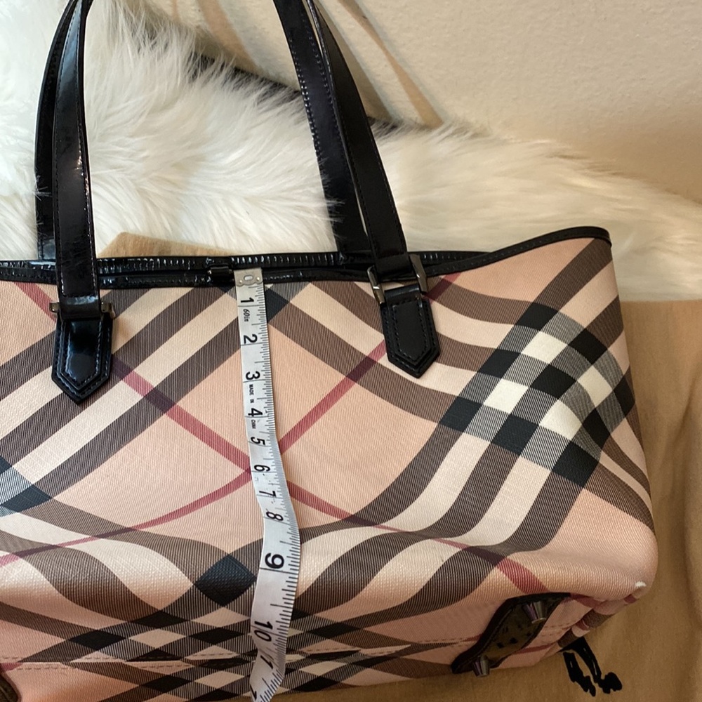Burberry bag - Picture 9 of 10